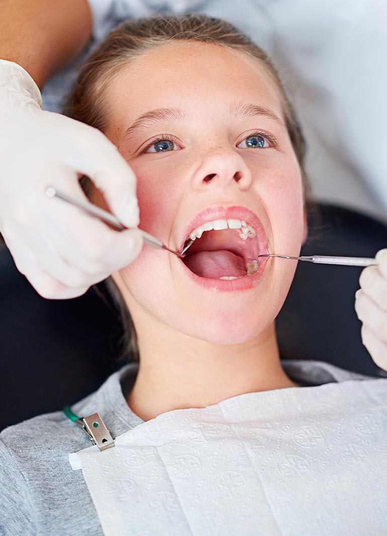 https://www.dentistenapierville.com/wp-content/uploads/2025/07/dentisterie-generale-napierville.jpg